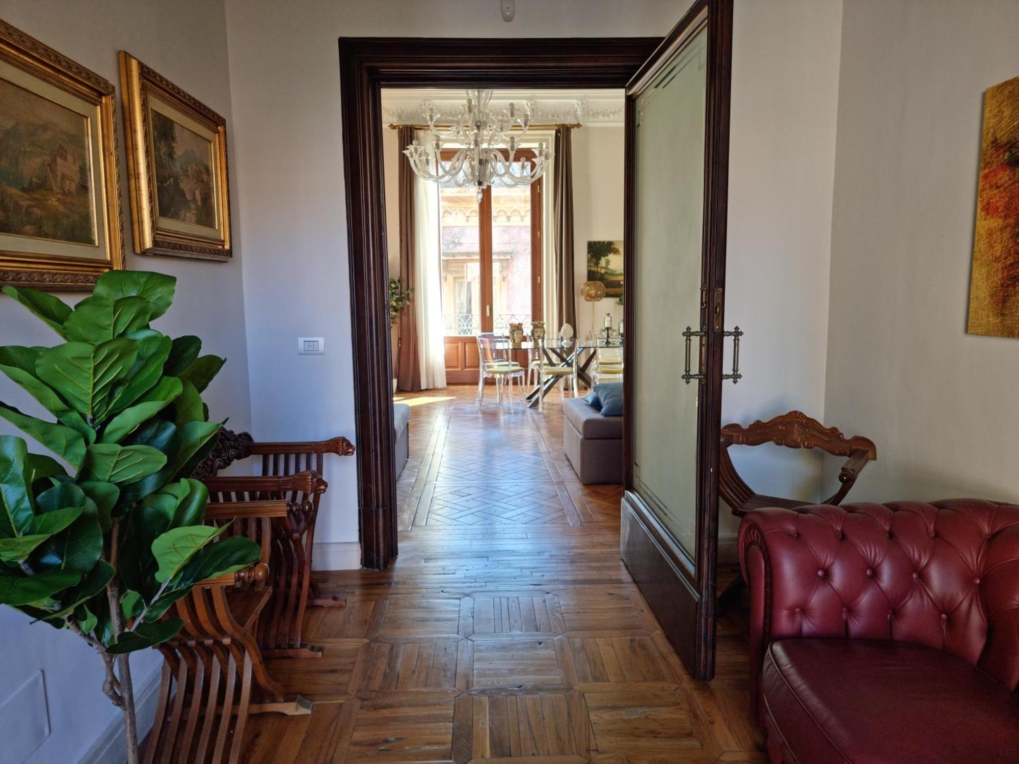 Luxury Historic Residence With Heated Pool Near Catania, Taormina, The Sea And Mount Etna Giarre Exterior photo